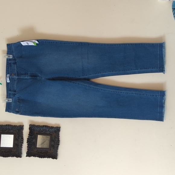 Northern Reflections Jeans - Picture 5 of 13